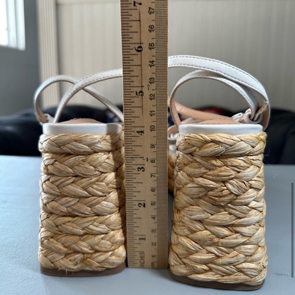 💚💚🌼 NEW Steve Madden Revolve Leather Belise Strappy Platform Jute Sandals - Picture 5 of 10